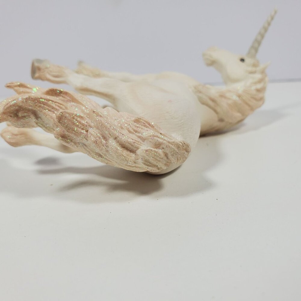 2004 Schleich White Unicorn Glitter Sparkle Mane And Tail Figurine 4 Inches - Picture 13 of 15